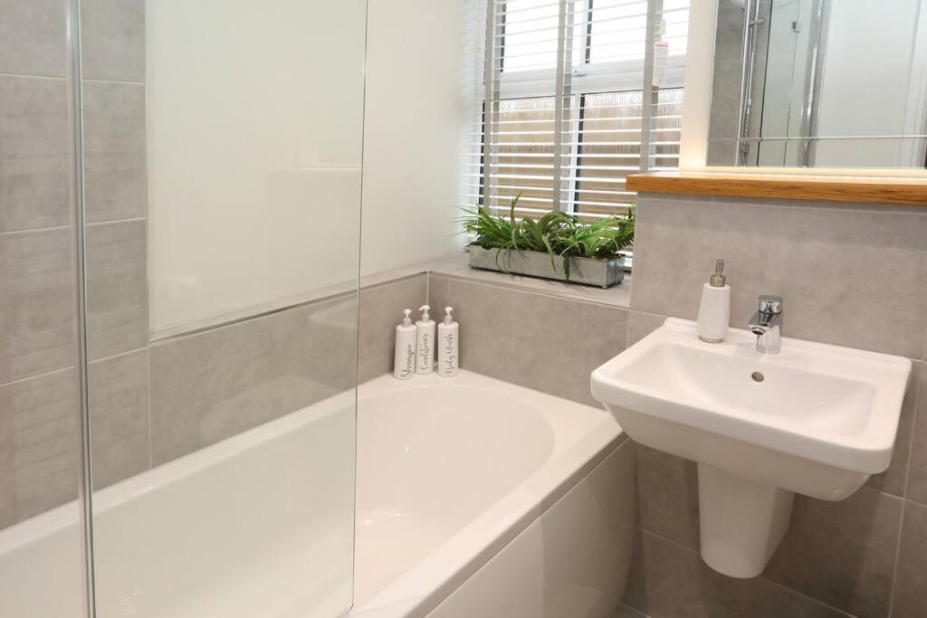 Central Ripon Apartment - View Of The Cathedral! Esterno foto